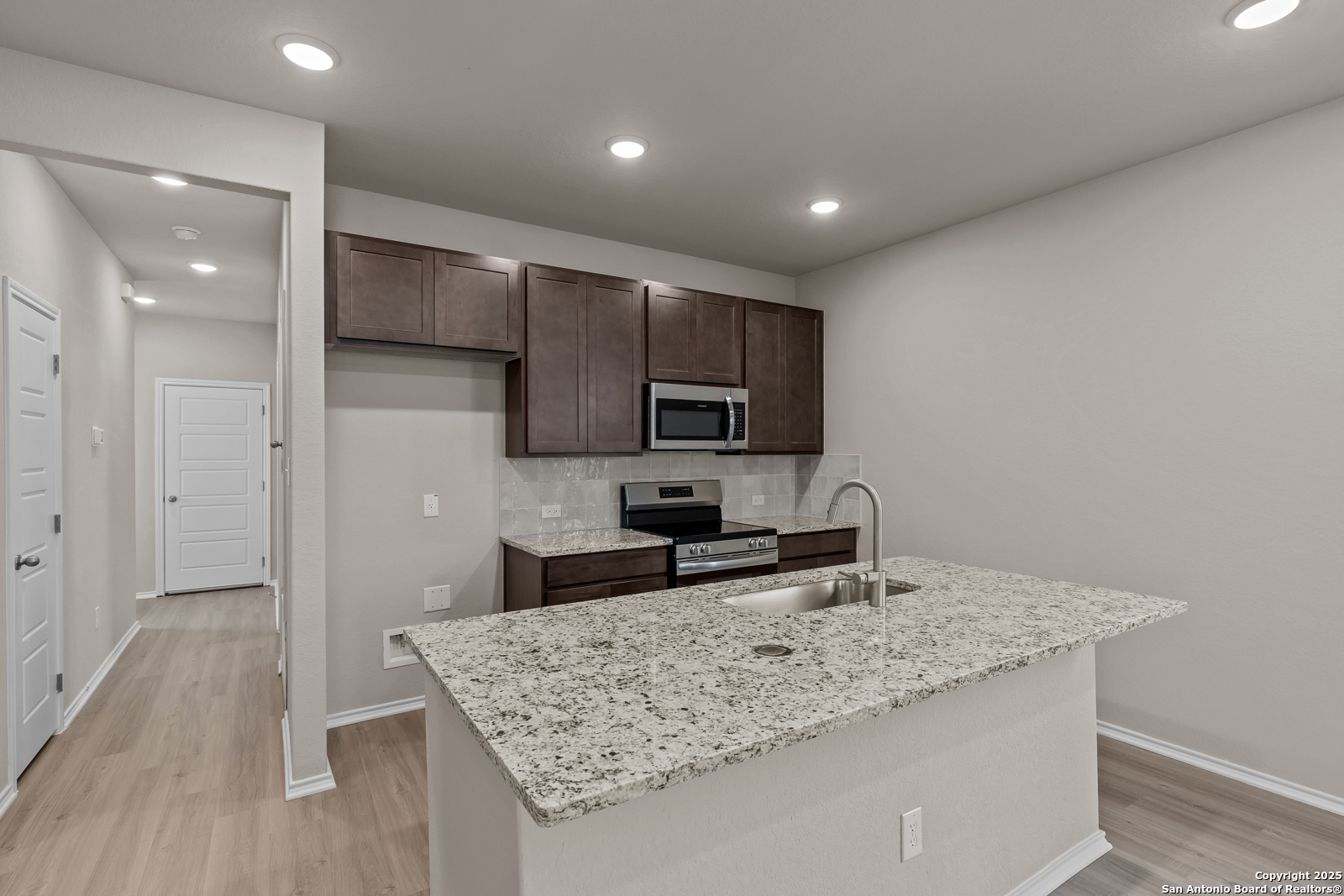 2538 Dry Moss Way San Antonio TX 78224