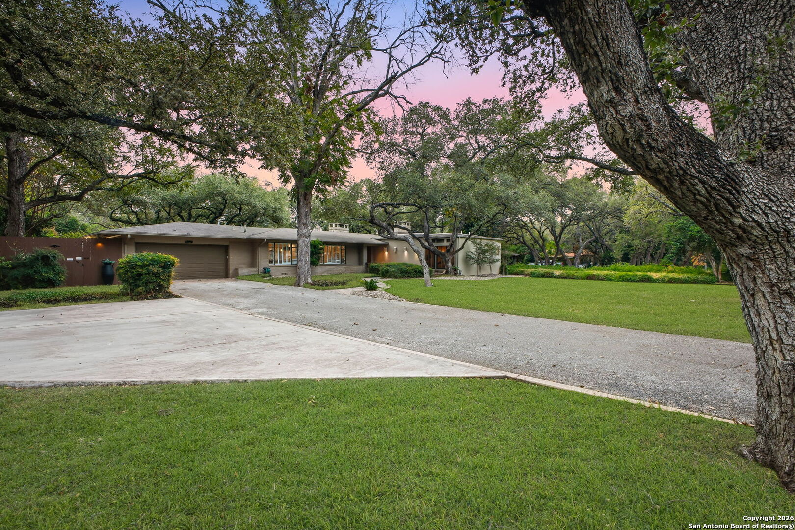 122 Dogwood Lane San Antonio TX 78213
