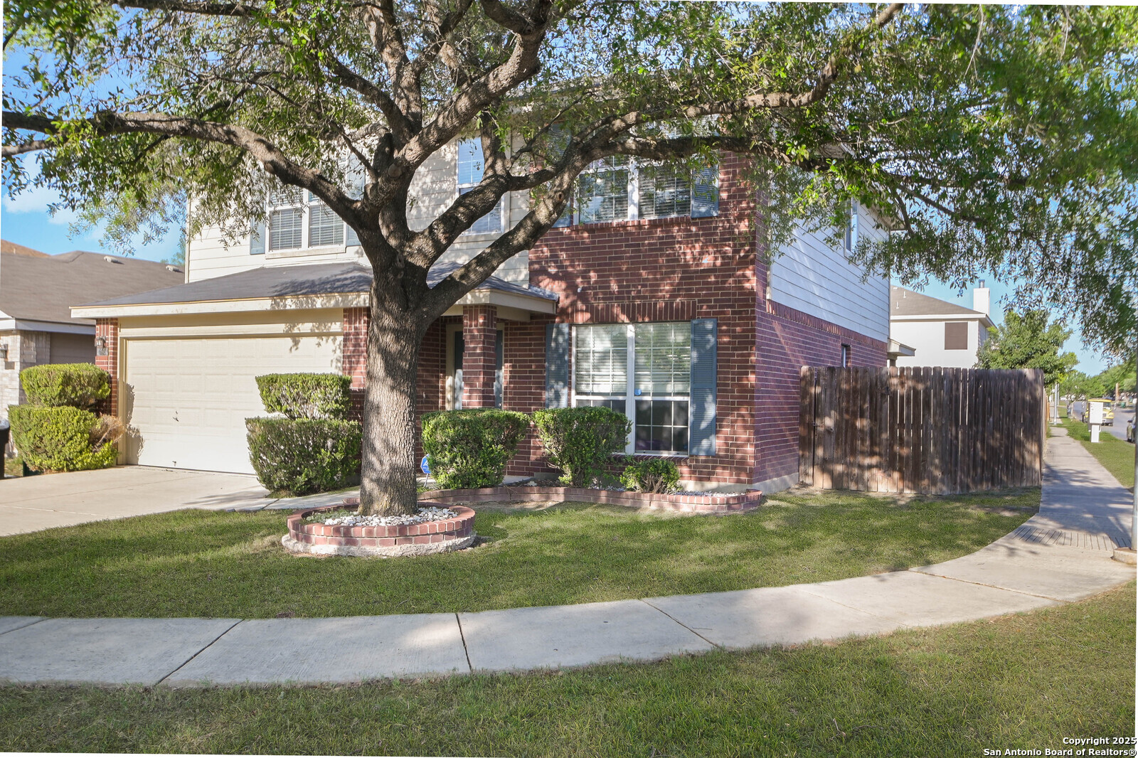 502 Diamond Falls San Antonio TX 78251