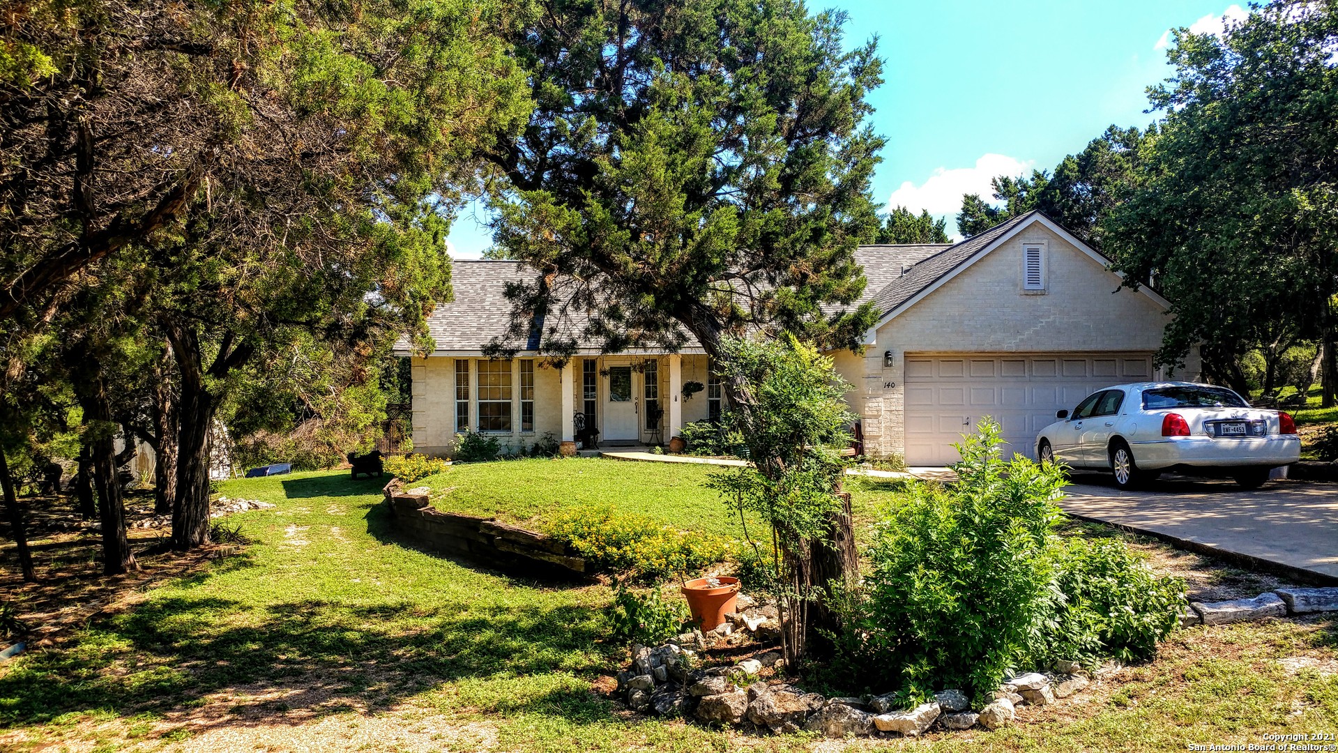140 Schlamp Bay Canyon Lake TX 78133