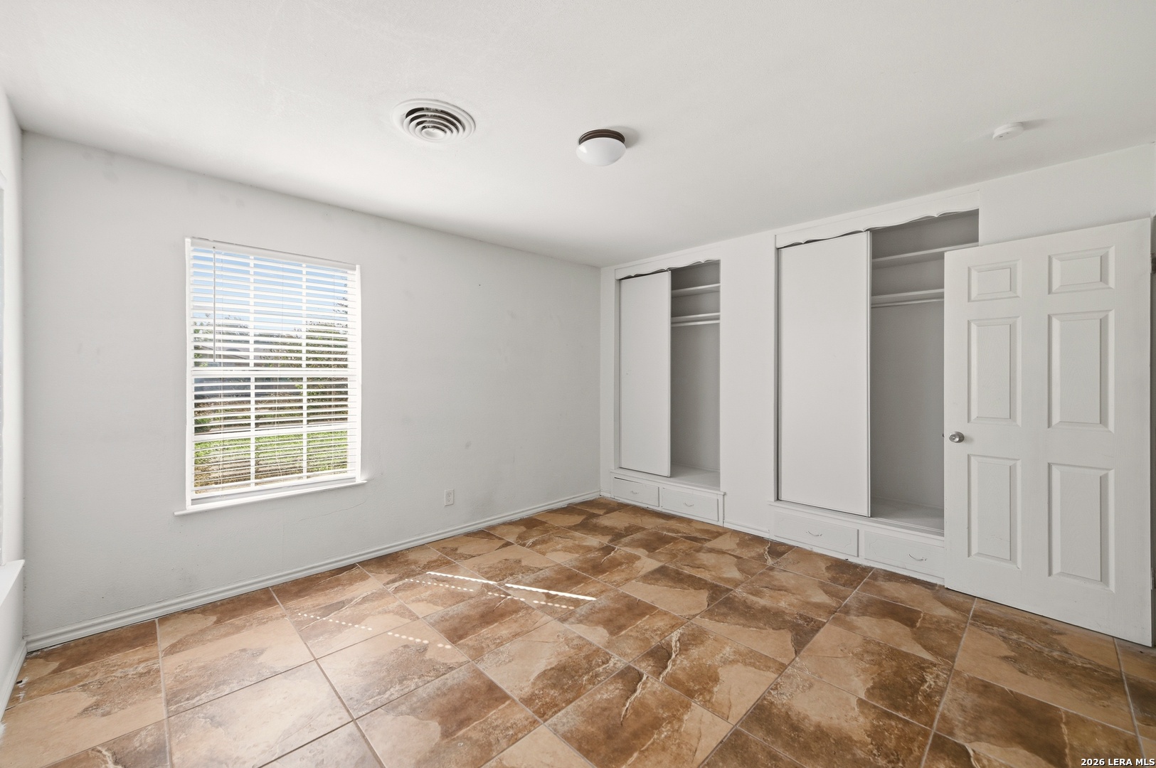 5046 Hershey San Antonio TX 78220