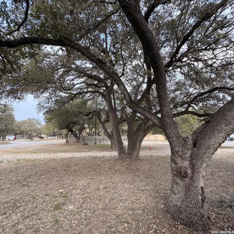138 Lakeshore Drive S Bandera TX 78003
