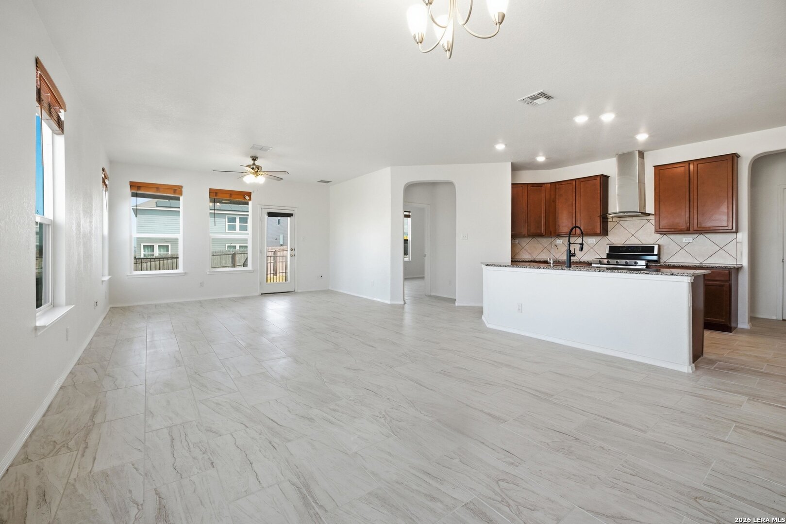 9305 Devils River Converse TX 78109