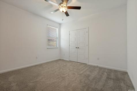 2611 Tortuga Verde San Antonio TX 78245