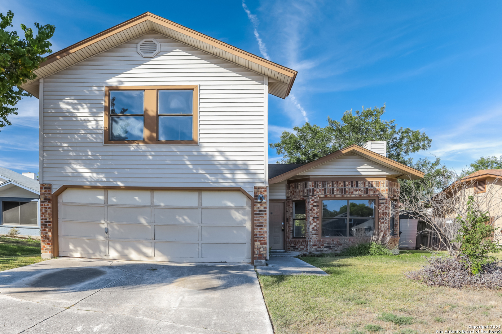 8043 Wayword Trail San Antonio TX 78244