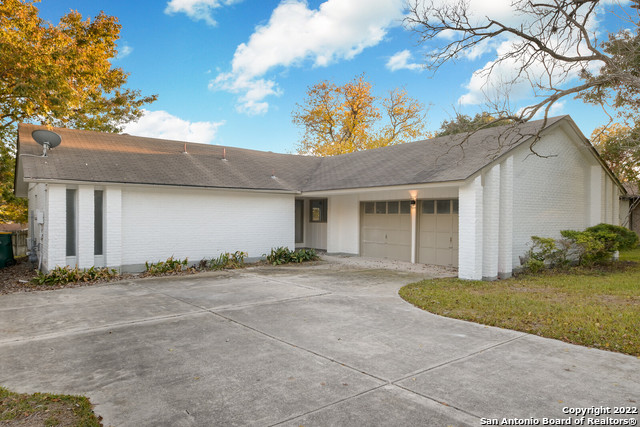7414 Leafy Hollow Court Live Oak TX 78233