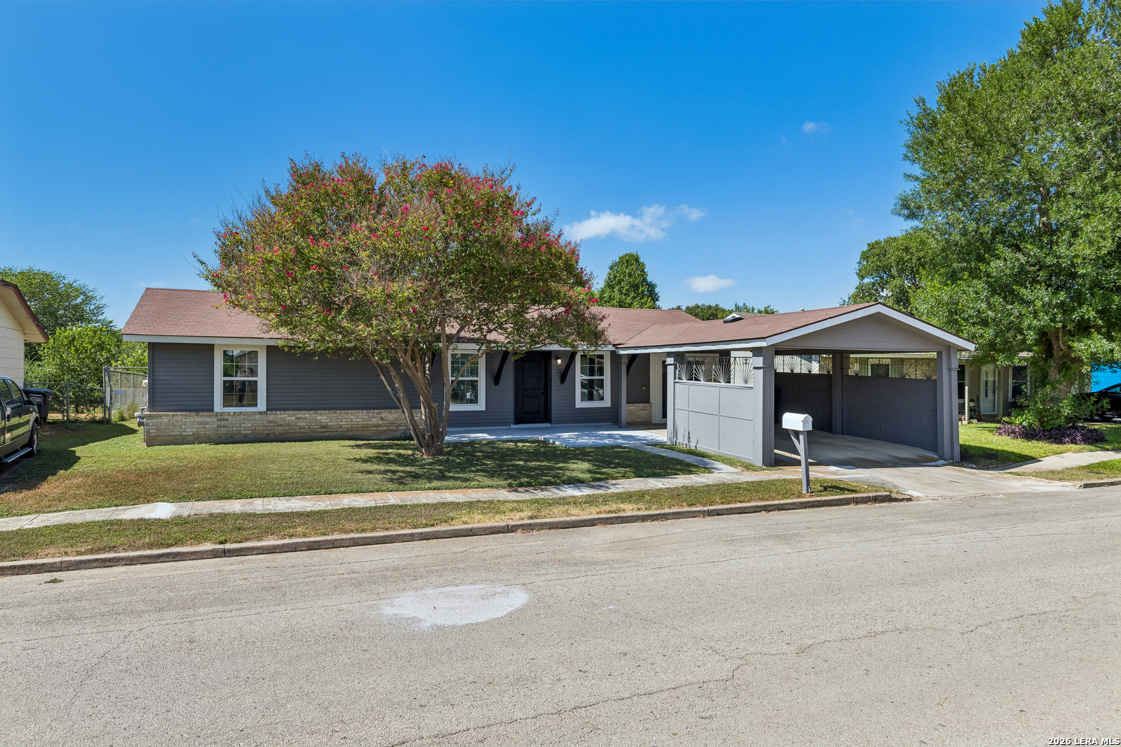 5530 Prairie Flower San Antonio TX 78242