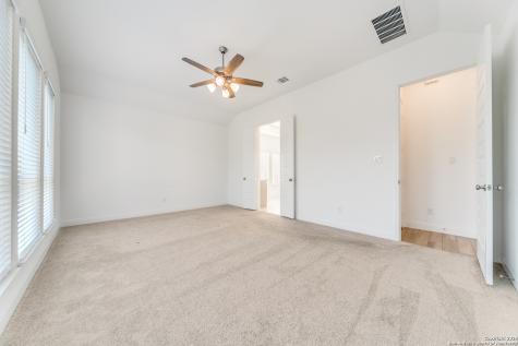335 Alpine Lakes New Braunfels TX 78130