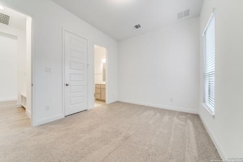 335 Alpine Lakes New Braunfels TX 78130