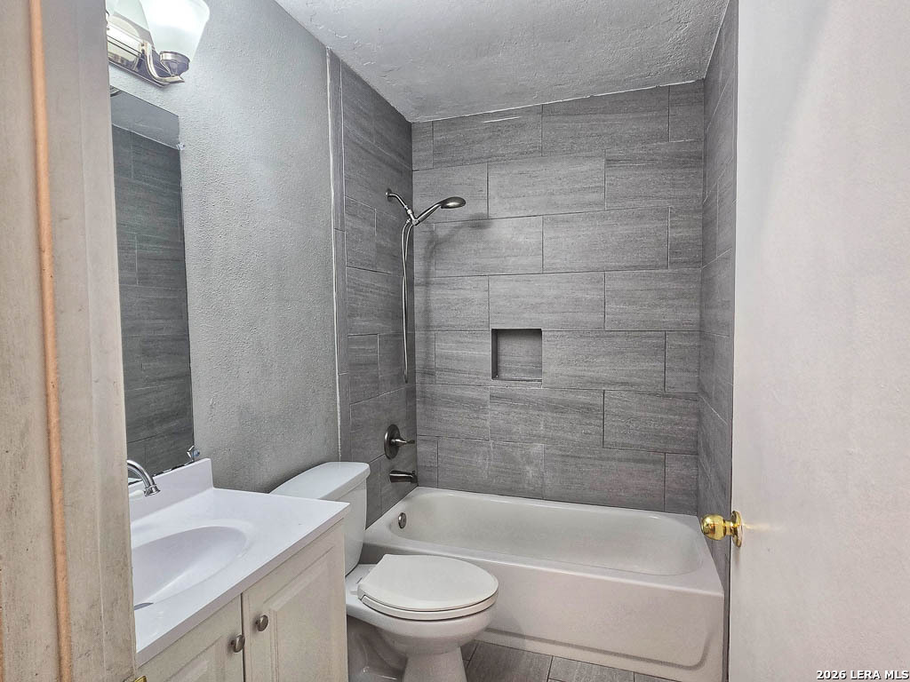 7103 Moss Creek Drive San Antonio TX 78238