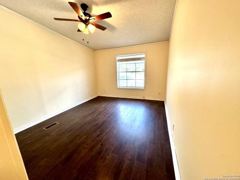 286 Valley View Canyon Lake TX 78133