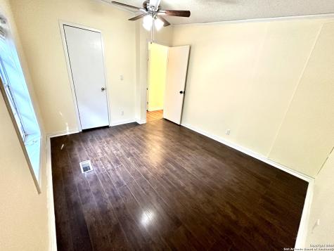 286 Valley View Canyon Lake TX 78133