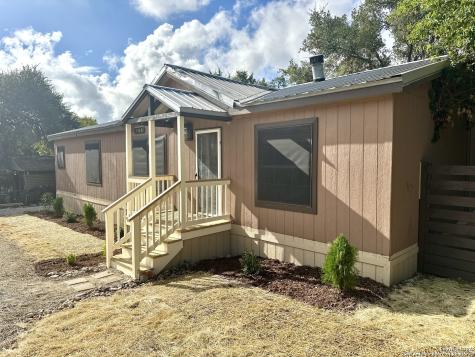 286 Valley View Canyon Lake TX 78133
