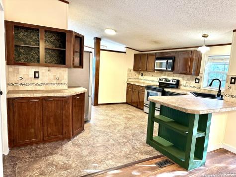 286 Valley View Canyon Lake TX 78133