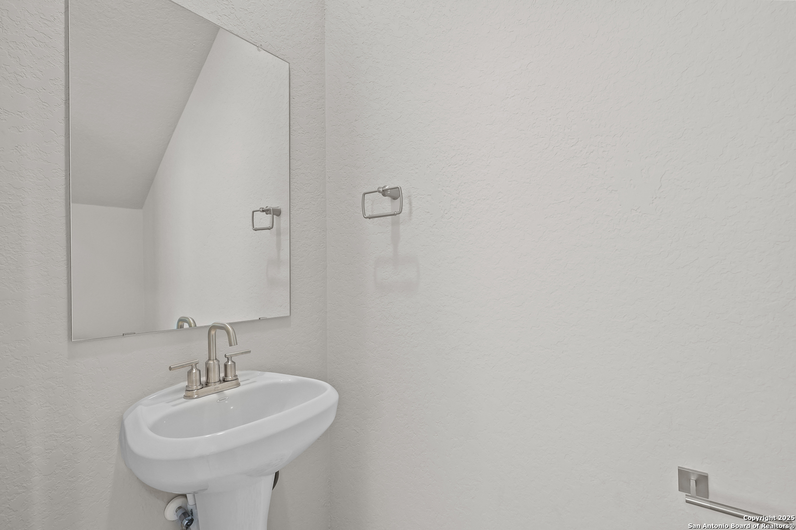 2543 Dry Moss Way San Antonio TX 78224