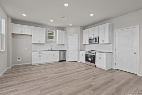 2543 Dry Moss Way San Antonio TX 78224