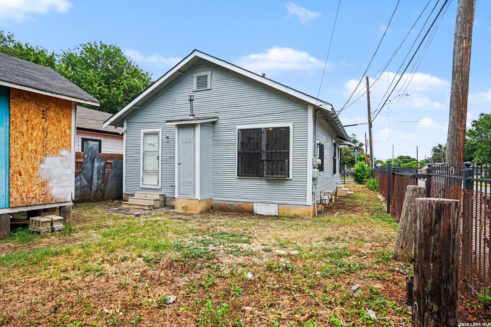 2035 S Trinity Street San Antonio TX 78207