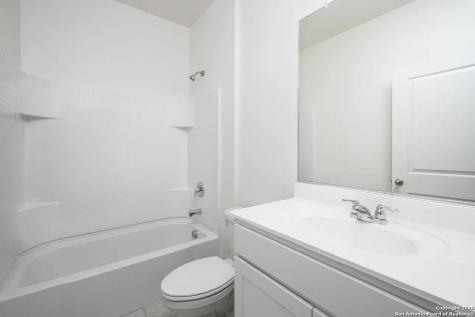 138 Peterson Place Adkins TX 78101