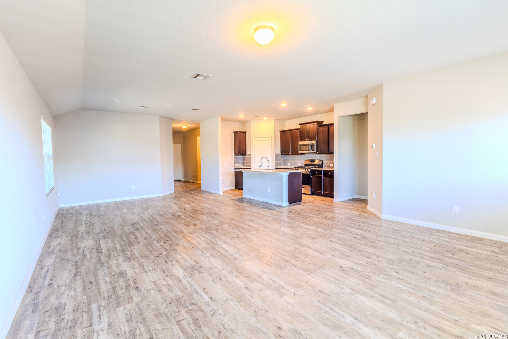 22521 Akin Nook San Antonio TX 78261