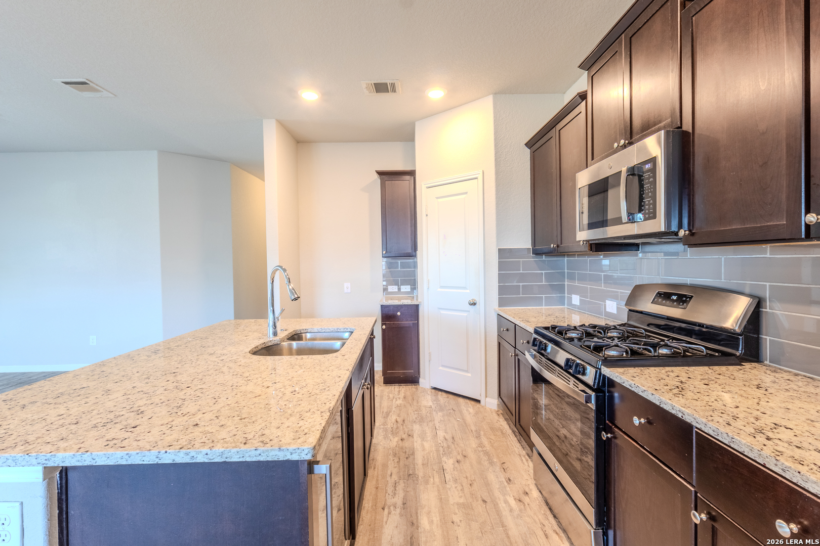 22521 Akin Nook San Antonio TX 78261