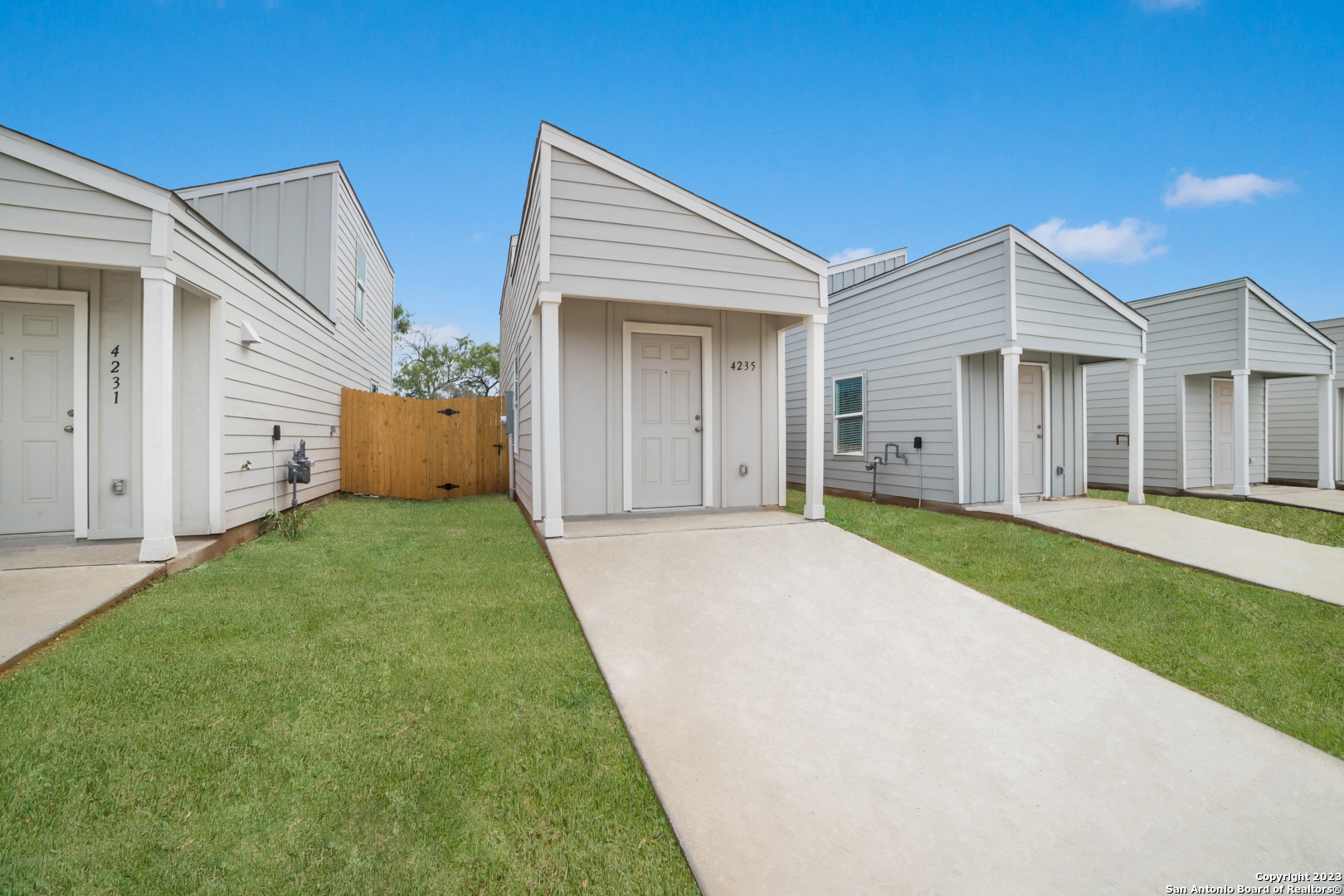 7202 Elm Cove San Antonio TX 78244