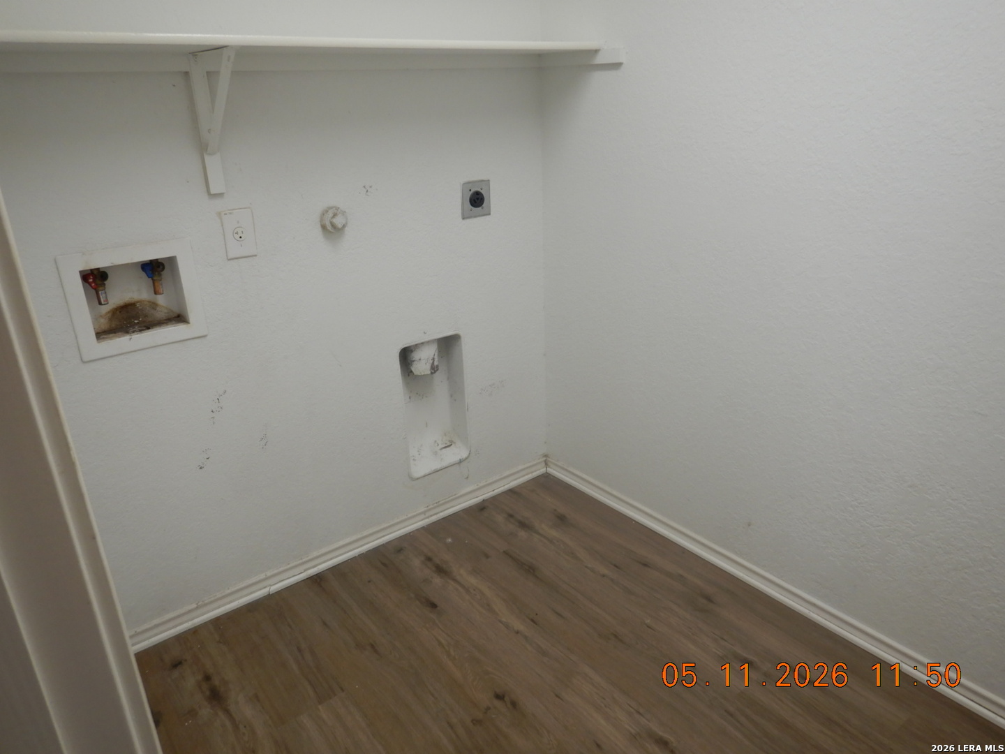 5711 Espada Cliff San Antonio TX 78222