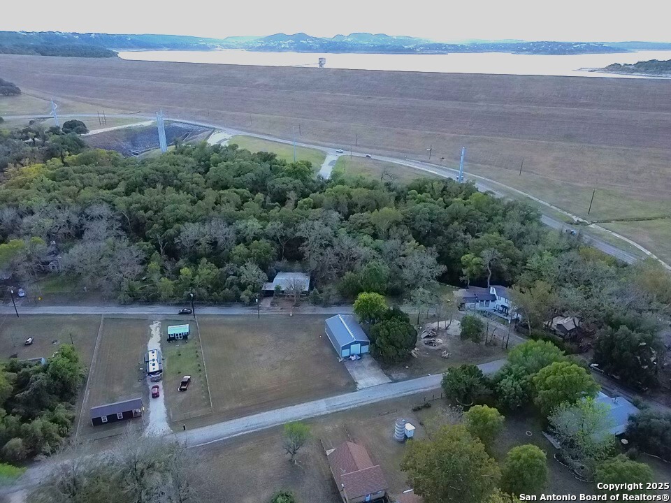 530 Robin Nest Canyon Lake TX 78133