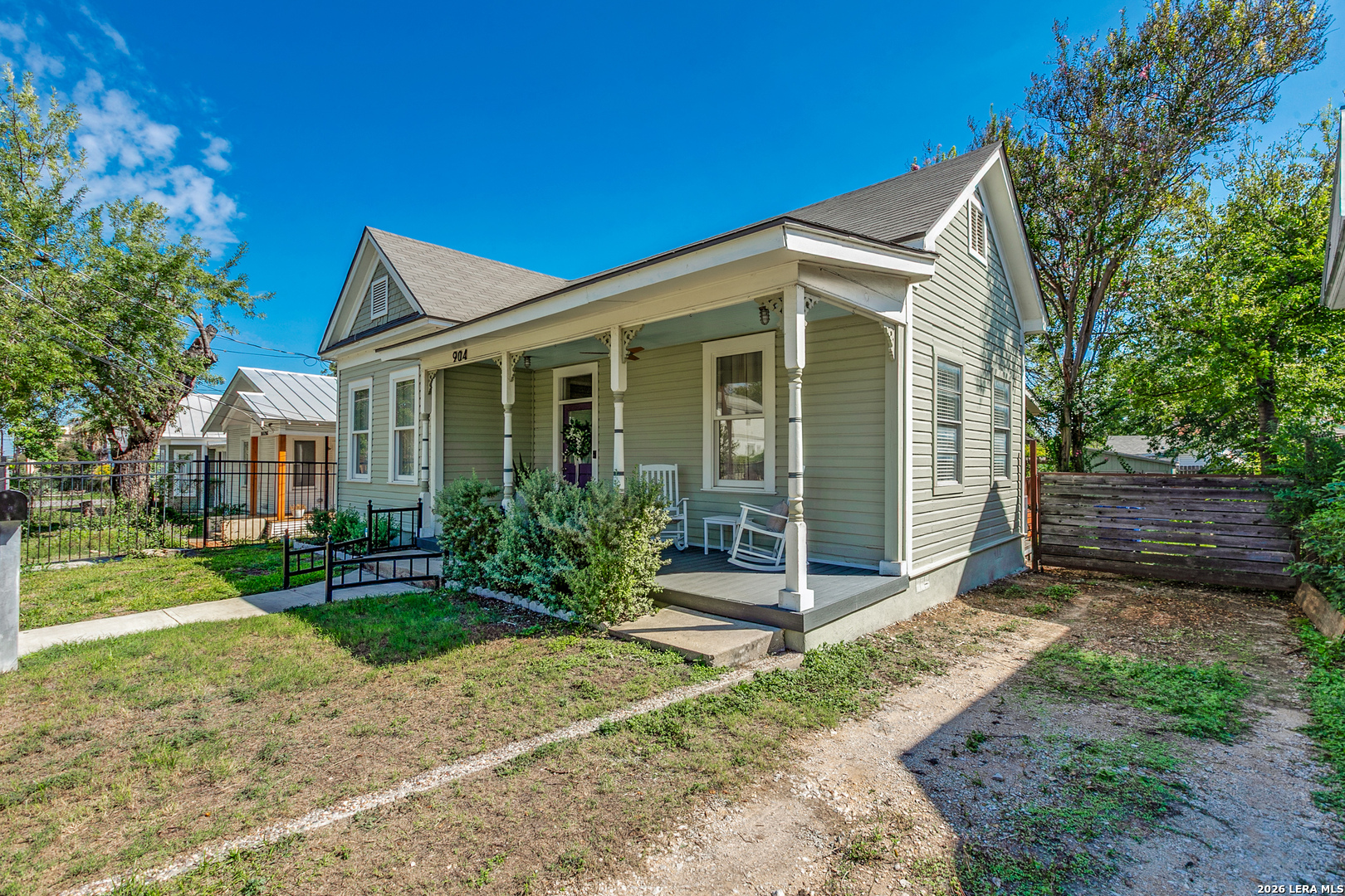 904 N Pine Street San Antonio TX 78202