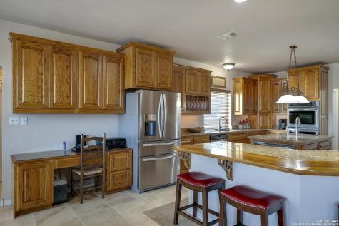 231 Stoney Brook Kerrville TX 78028