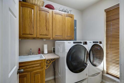 231 Stoney Brook Kerrville TX 78028