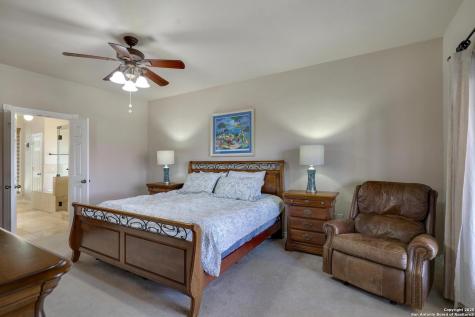 231 Stoney Brook Kerrville TX 78028
