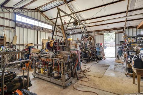 231 Stoney Brook Kerrville TX 78028