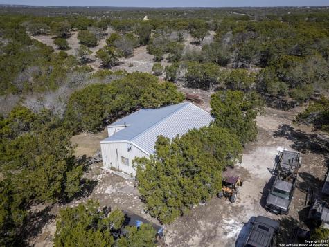 231 Stoney Brook Kerrville TX 78028