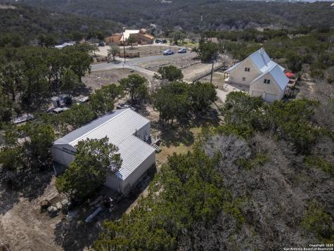 231 Stoney Brook Kerrville TX 78028