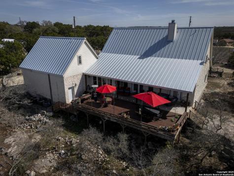 231 Stoney Brook Kerrville TX 78028