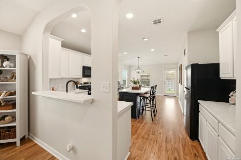 911 Karah New Braunfels TX 78130