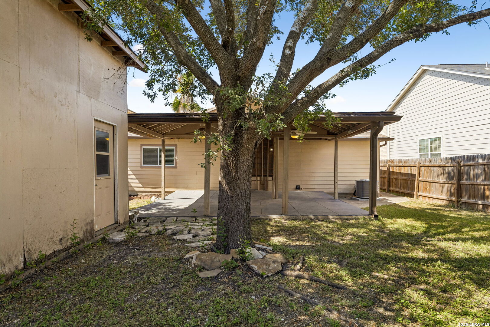 6118 Joes Farm San Antonio TX 78244