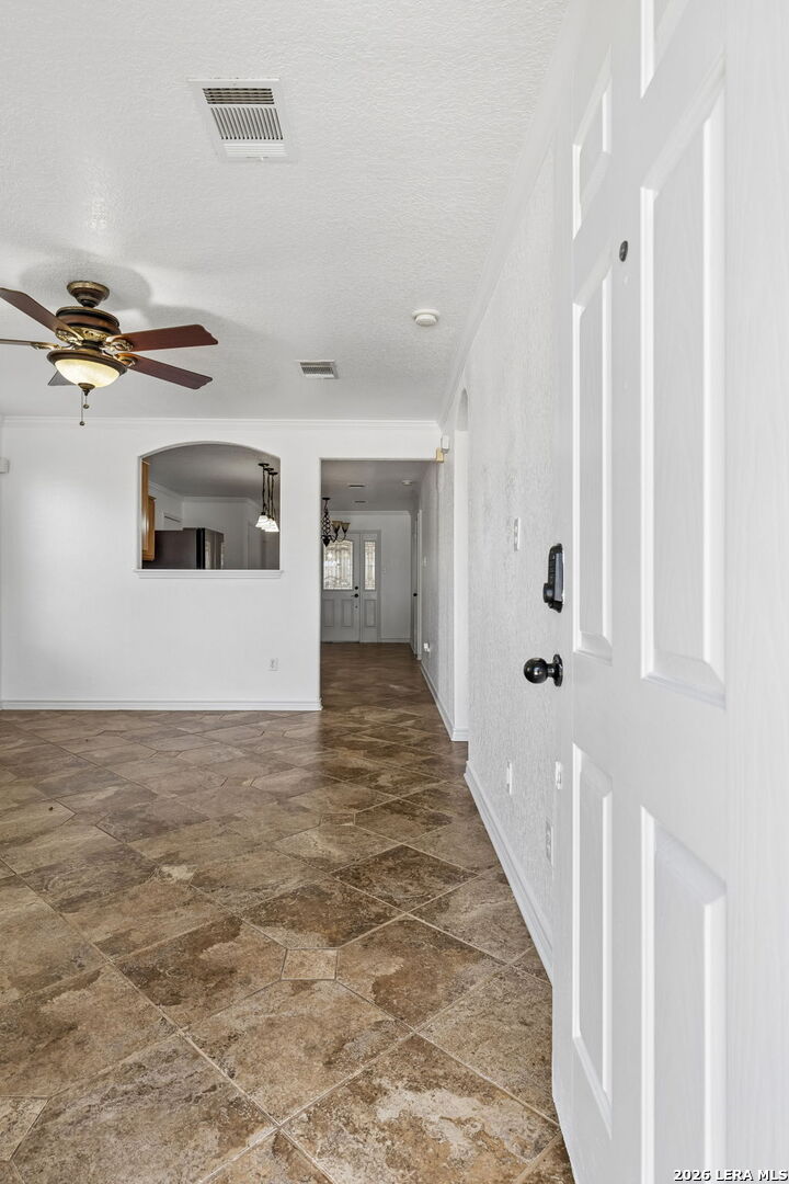 6118 Joes Farm San Antonio TX 78244