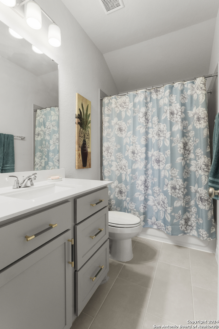 63 Ricadonna San Antonio TX 78253