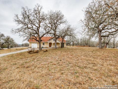 477 Anderson Hill Seguin TX 78155