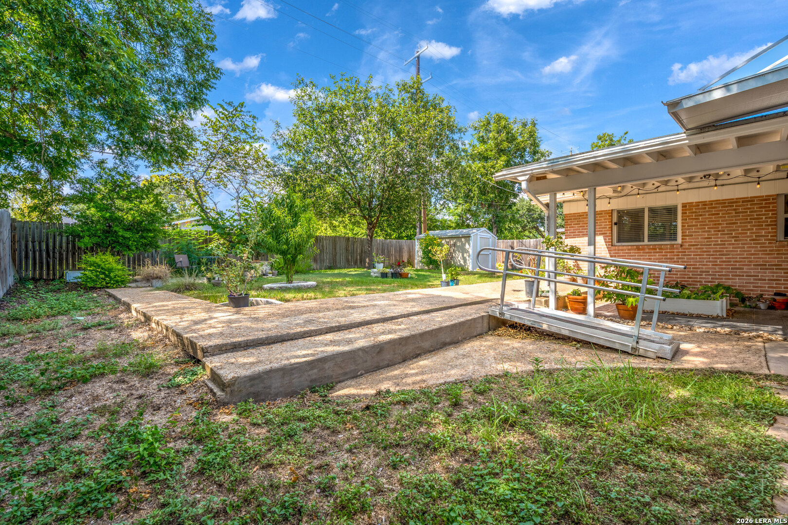 437 E Lindbergh Boulevard Universal City TX 78148