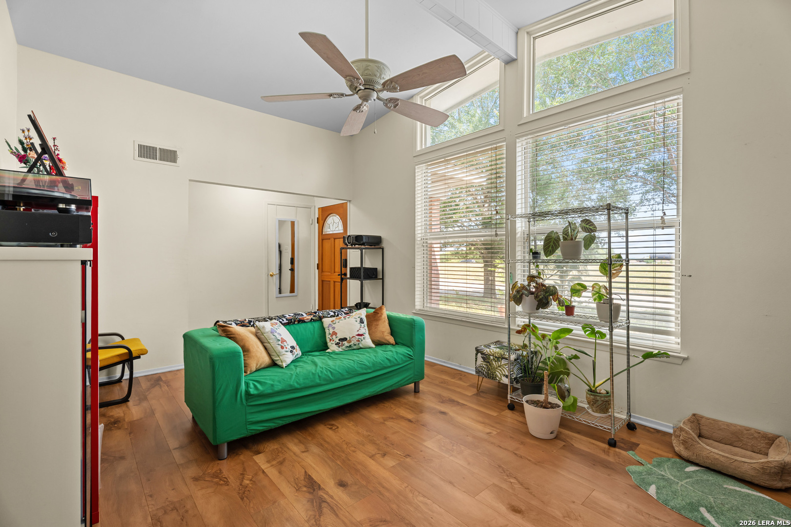 437 E Lindbergh Boulevard Universal City TX 78148