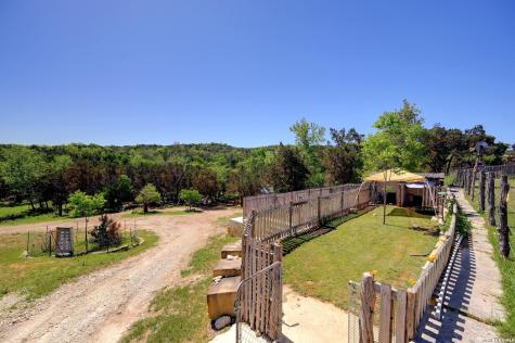 324 E Headwaters Ranch Road Kendalia TX 78027