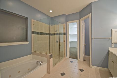17323 Fountain Bluff Drive San Antonio TX 78248