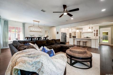 15722 Dawn Crest San Antonio TX 78248