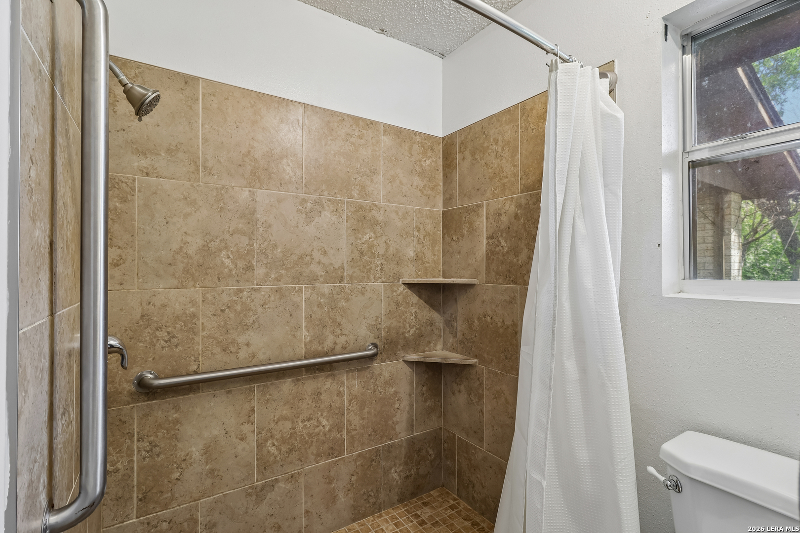 215 Deer Run Street Pleasanton TX 78064
