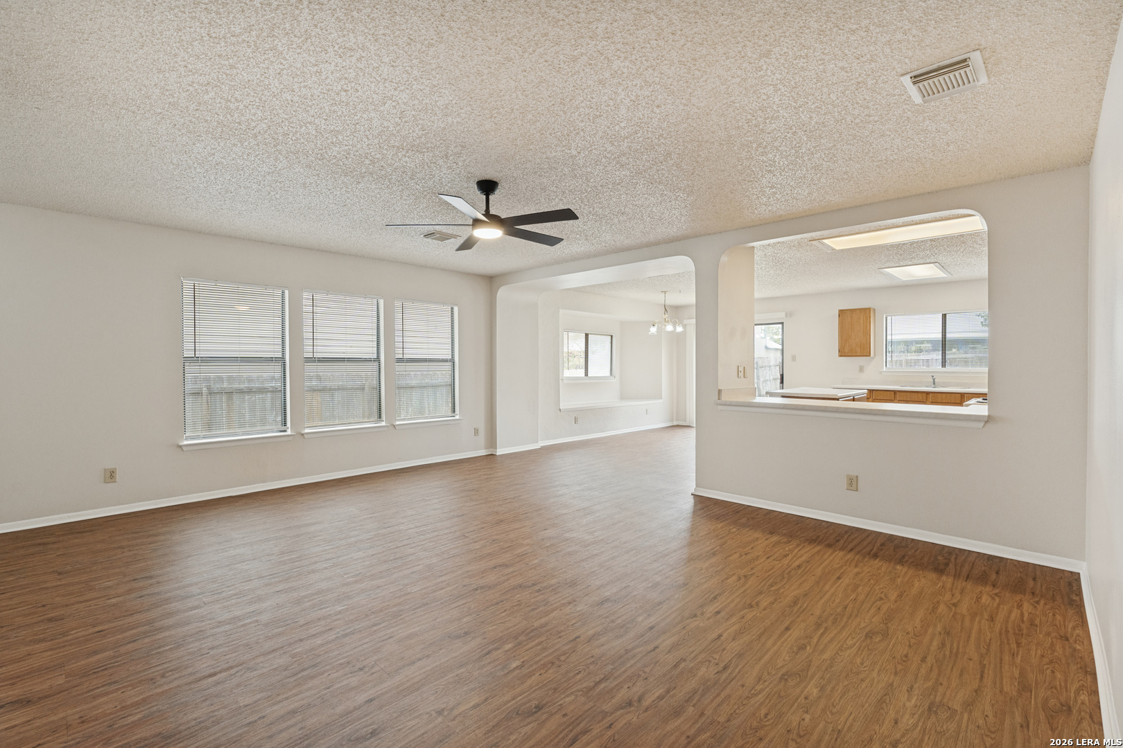8058 Chestnut Barr Drive Converse TX 78109