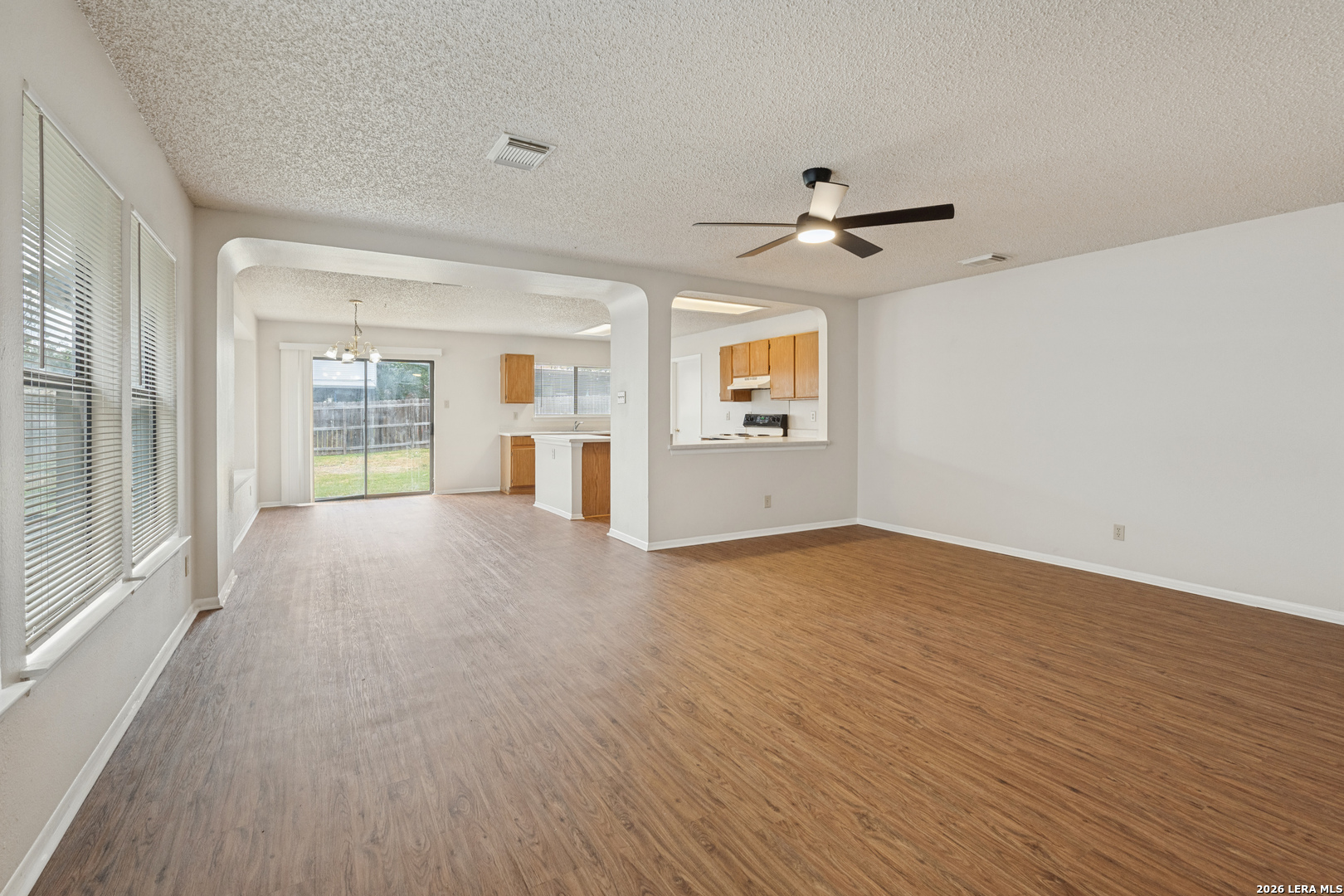 8058 Chestnut Barr Drive Converse TX 78109