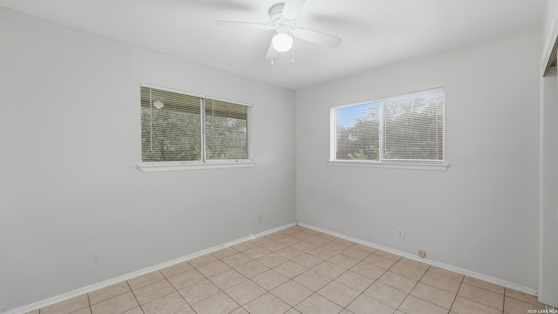 103 7th Street Converse TX 78109