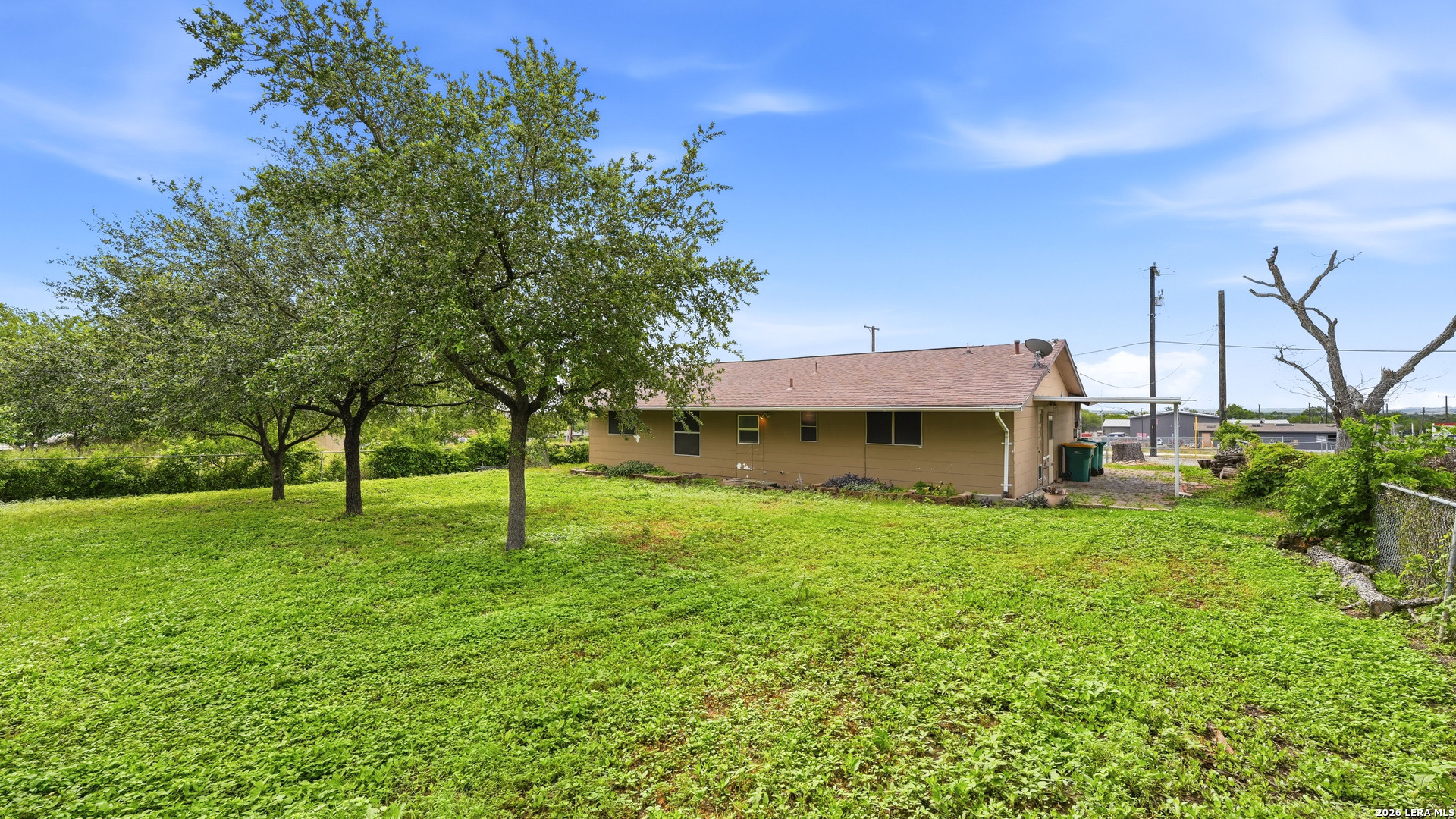 103 7th Street Converse TX 78109